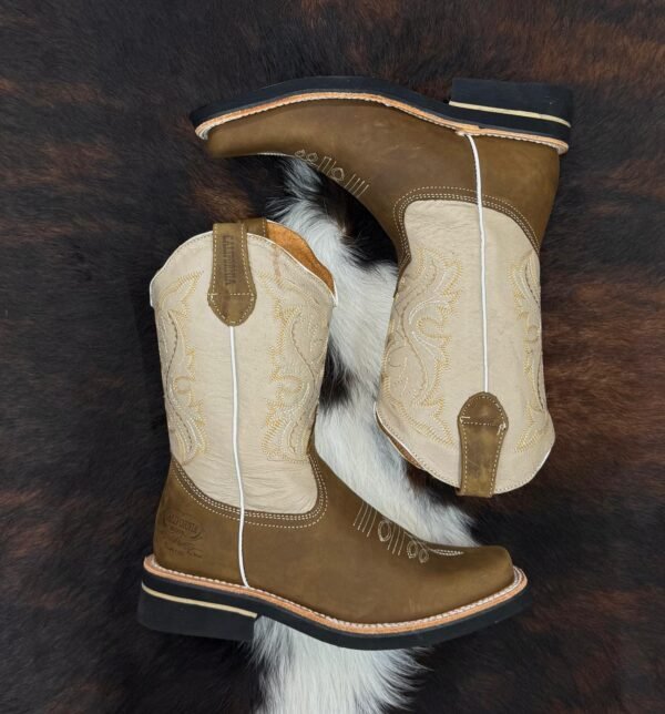 CTH BOTA RODEO CRAZY TANG SUELA HULE