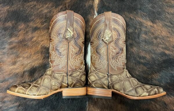 IMG-20260331-WA0050 HPJCR PIRARUCU JUMBO CAMEL RUSTIC