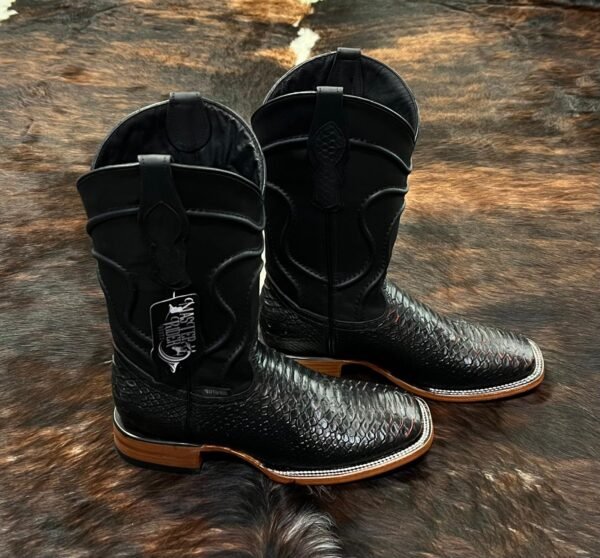 PBC PYTHON BLACK CHERRY