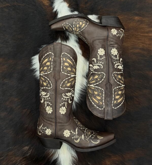 WSCE SIBERIA CAFE RETRO ELIANA