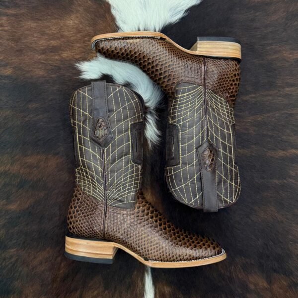 IMG-20260331-WA0108 HPC PYTHON CHICO BROWN