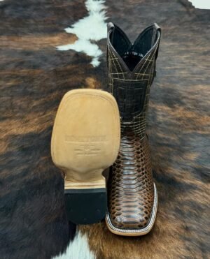 HPC PYTHON CHICO BROWN