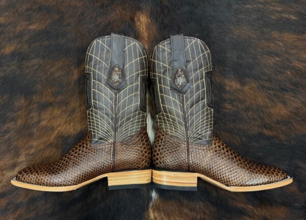 IMG-20260331-WA0110 HPC PYTHON CHICO BROWN