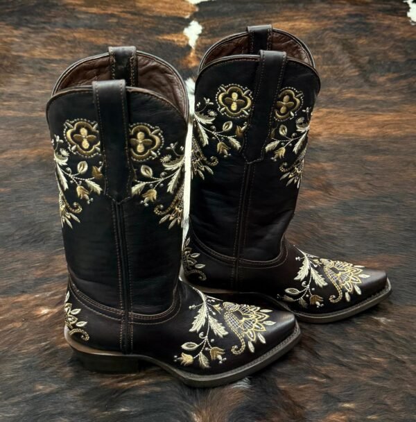 15782098-4c7d-4927-8c7c-6d5ef292ac27 WFMP Frida Moka Retro Est. Praga Wildflower Boots