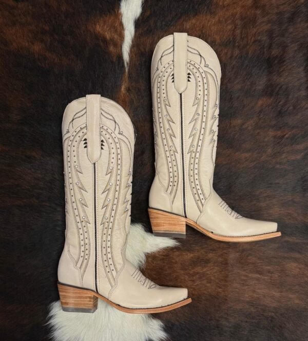 aea6b13d-7778-4e67-a6ef-0a2c54a335aa GPMJ Grisly Perla Marie C/Cristal Est.Josie High-Knee Boots Wildflowers Bluebonnet